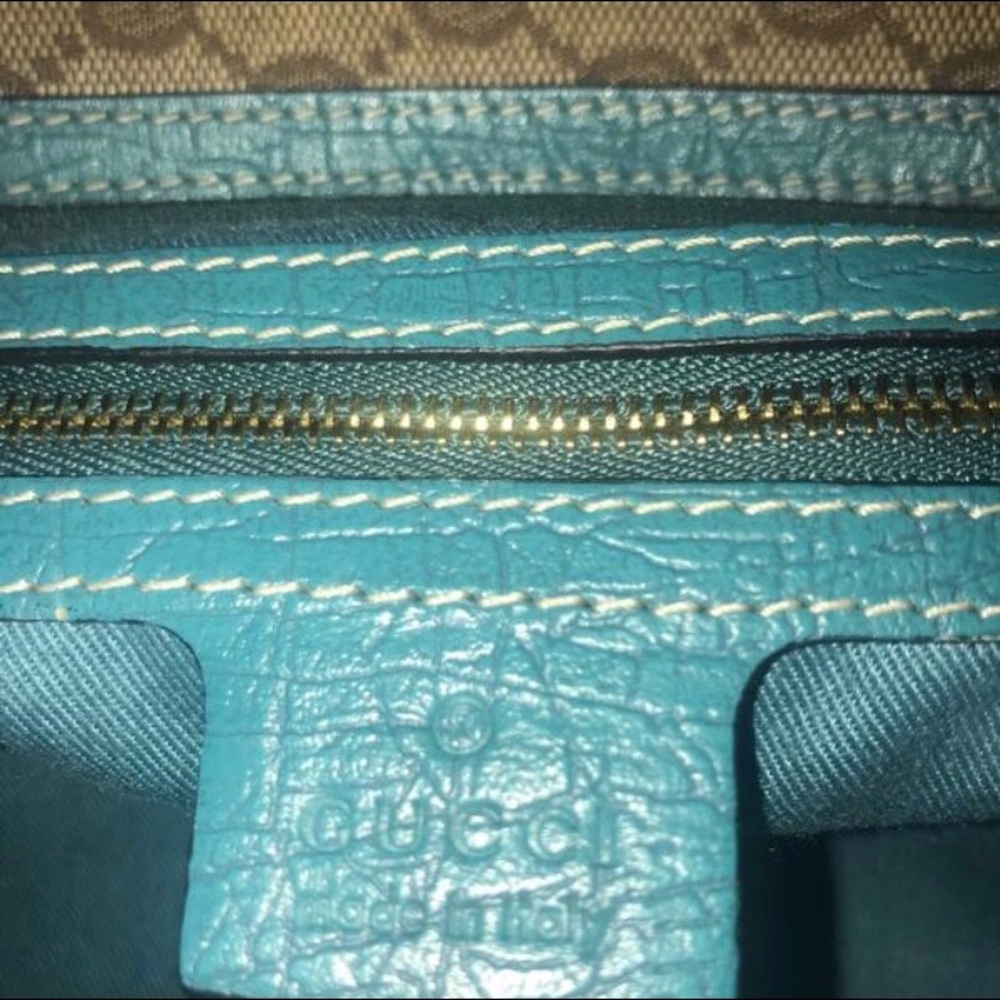100% Authentic GUCCI - Picture 3 of 8
